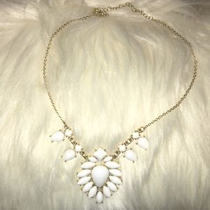 White statement necklace
